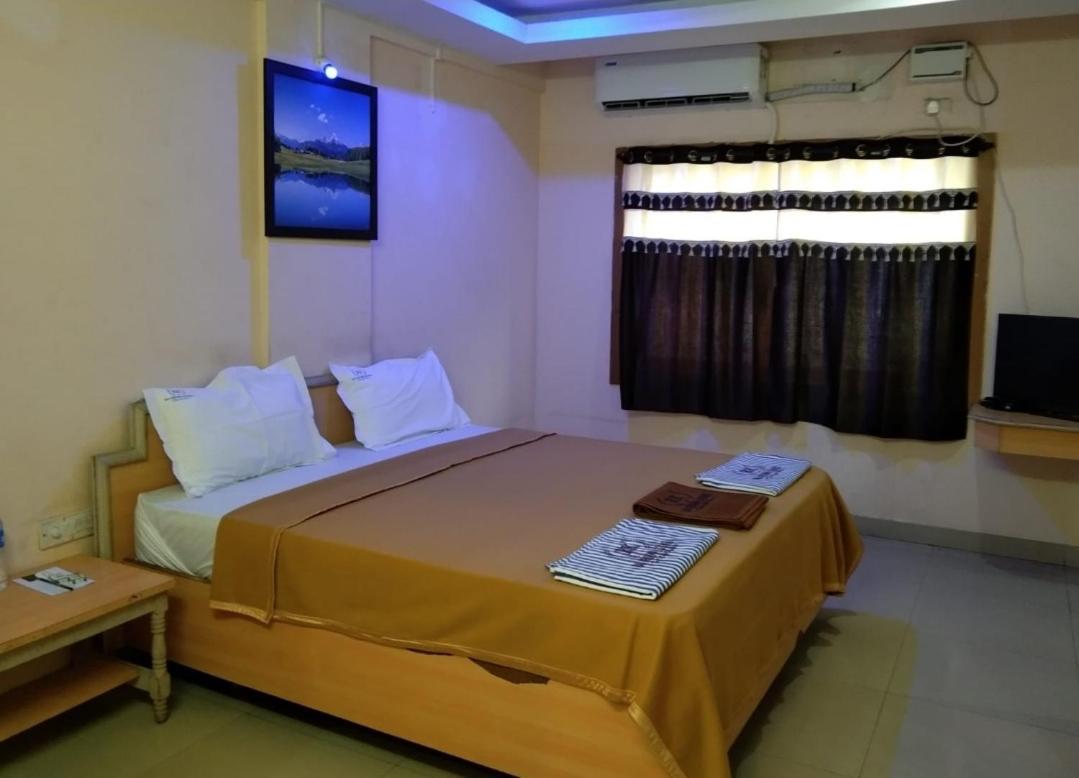 Rajkrishna Residency Hotel Attur Exterior photo